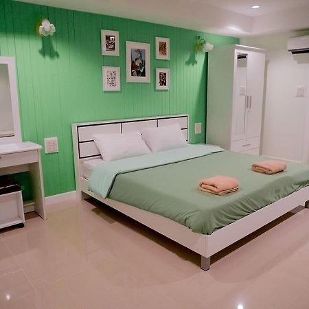 Bangsaen Uj Apartment מראה חיצוני תמונה