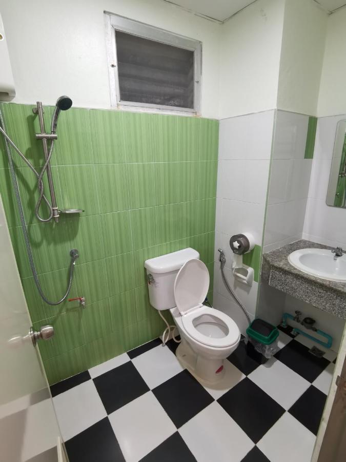 Bangsaen Uj Apartment מראה חיצוני תמונה